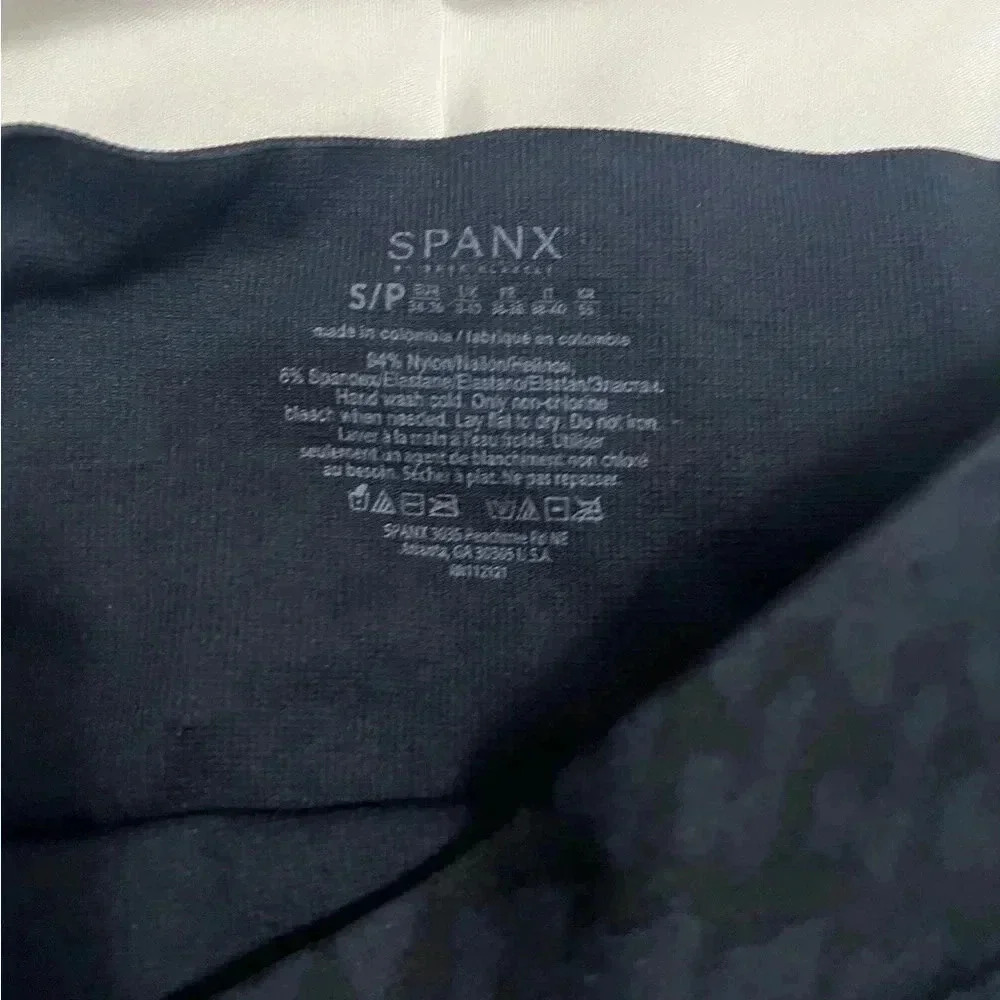 Spanx Blue Printed Leggings Size Small - Picture 6 of 9